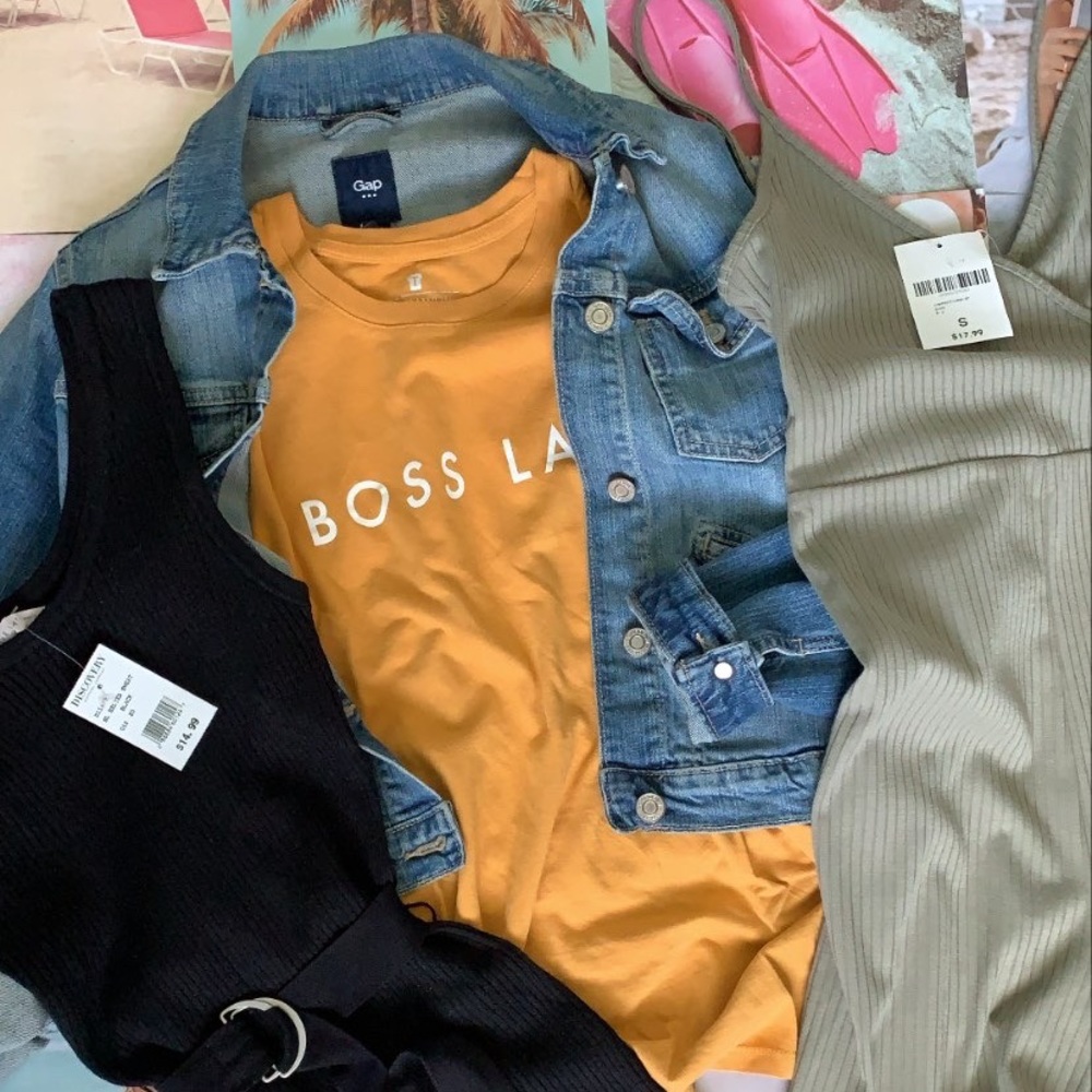 GAP Denim Jacket - Picture 2 of 2
